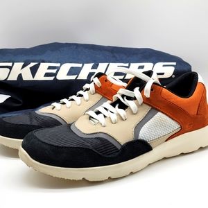 Sketchers shoes